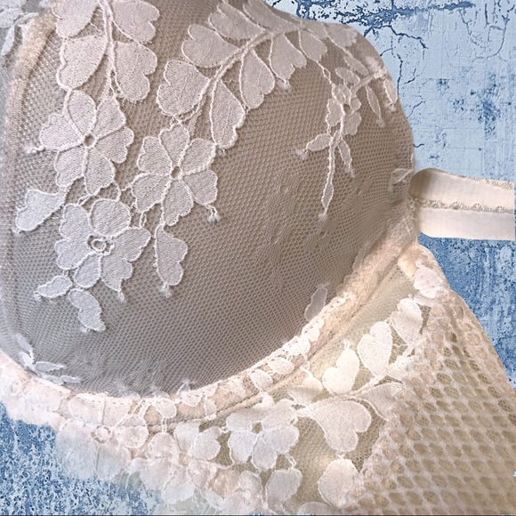 NWOT VS Dream Angels Lined Demi Bra Size 32DDD - Picture 4 of 7